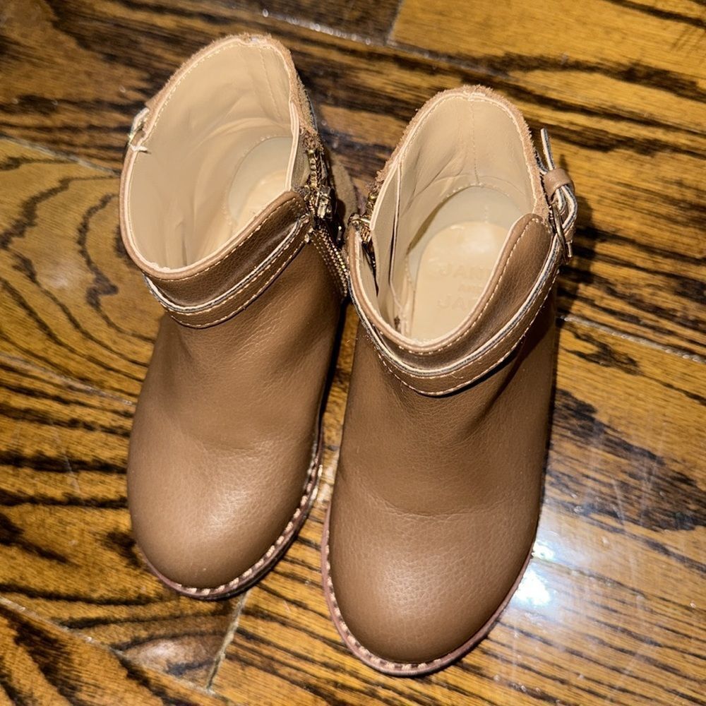 Janie and Jack Brown Leather Ankle Boots with Buckle Detail 7 - Picture 7 of 8